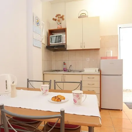 Apartment By The Sea Baska Voda, Makarska - 21774 *